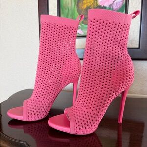 Steve Madden Vibrant Pink Mesh Heeled Boots
